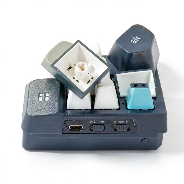 Keychron Q6 Max Wireless RGB Mechanical Keyboard Banana-7