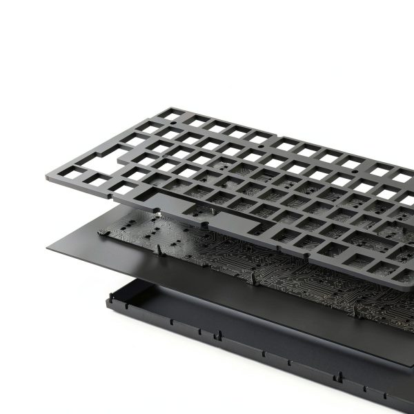 CORSAIR K65 PLUS Wireless Keyboard - Hot Swappable Red Switch --11